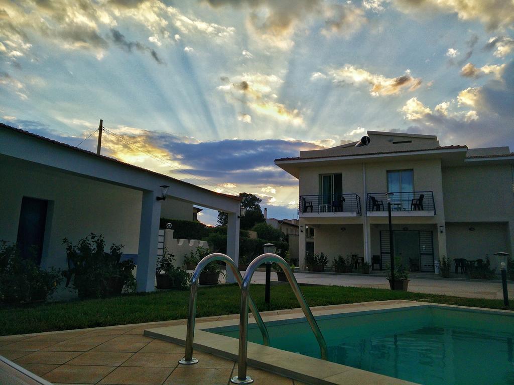 סירקוזה Residence Villa Eva מראה חיצוני תמונה