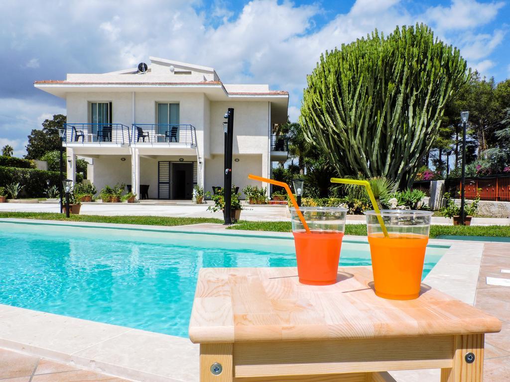 סירקוזה Residence Villa Eva מראה חיצוני תמונה