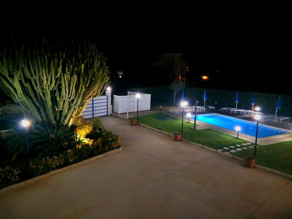 סירקוזה Residence Villa Eva מראה חיצוני תמונה